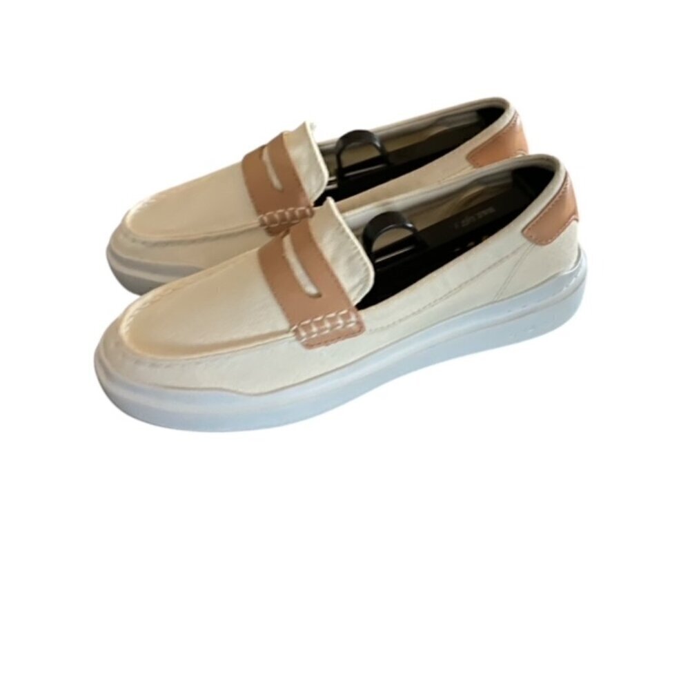 GrandPro Rally Canvas Penny Loafers 7